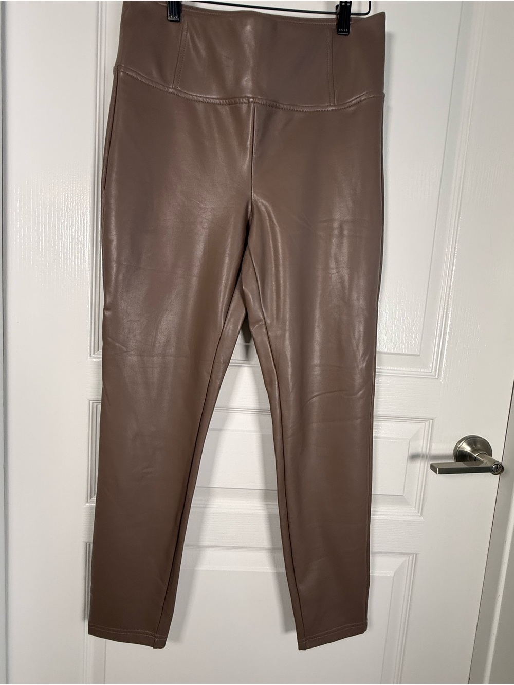 Badgley Mischka Studio Faux Leather Piece in Taupe size M (055)